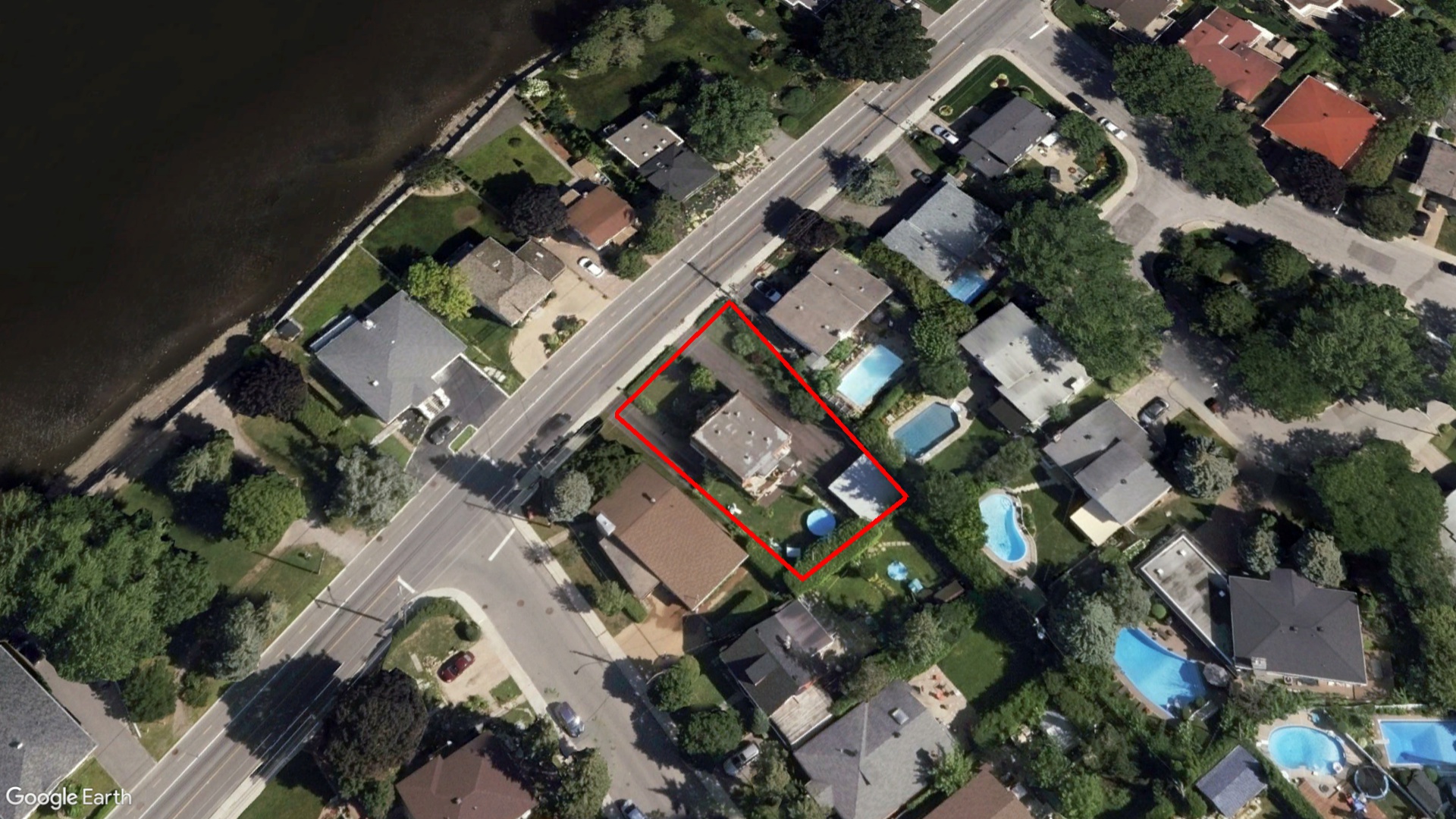 Tax Sale Montreal, Quebec - 020830-06 