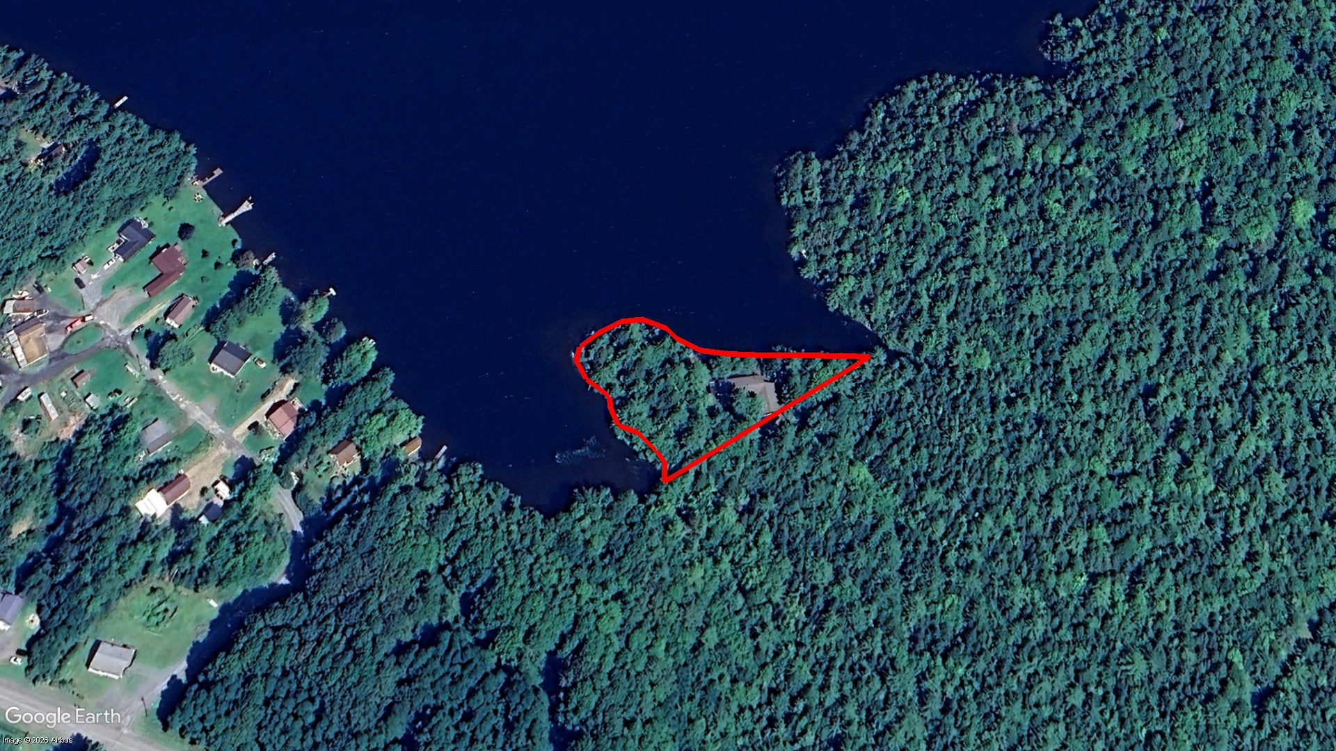 Tax Sale Lunenburg, Nova Scotia - 04930746