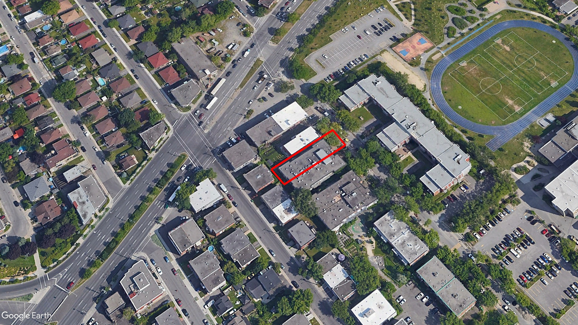 Tax Sale Montreal, Quebec - 020720-03