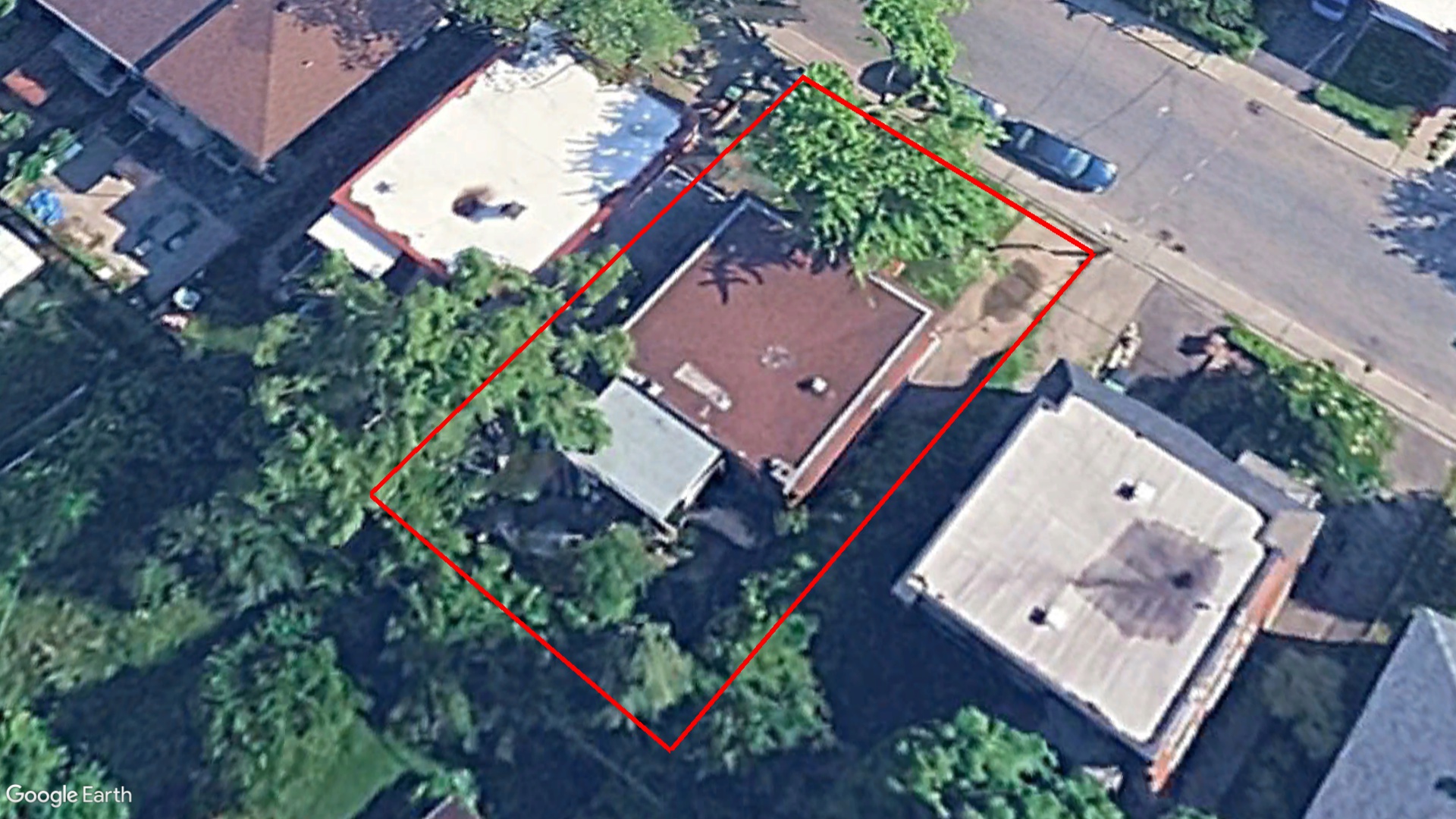 Tax Sale Montreal, Quebec - 040353-44