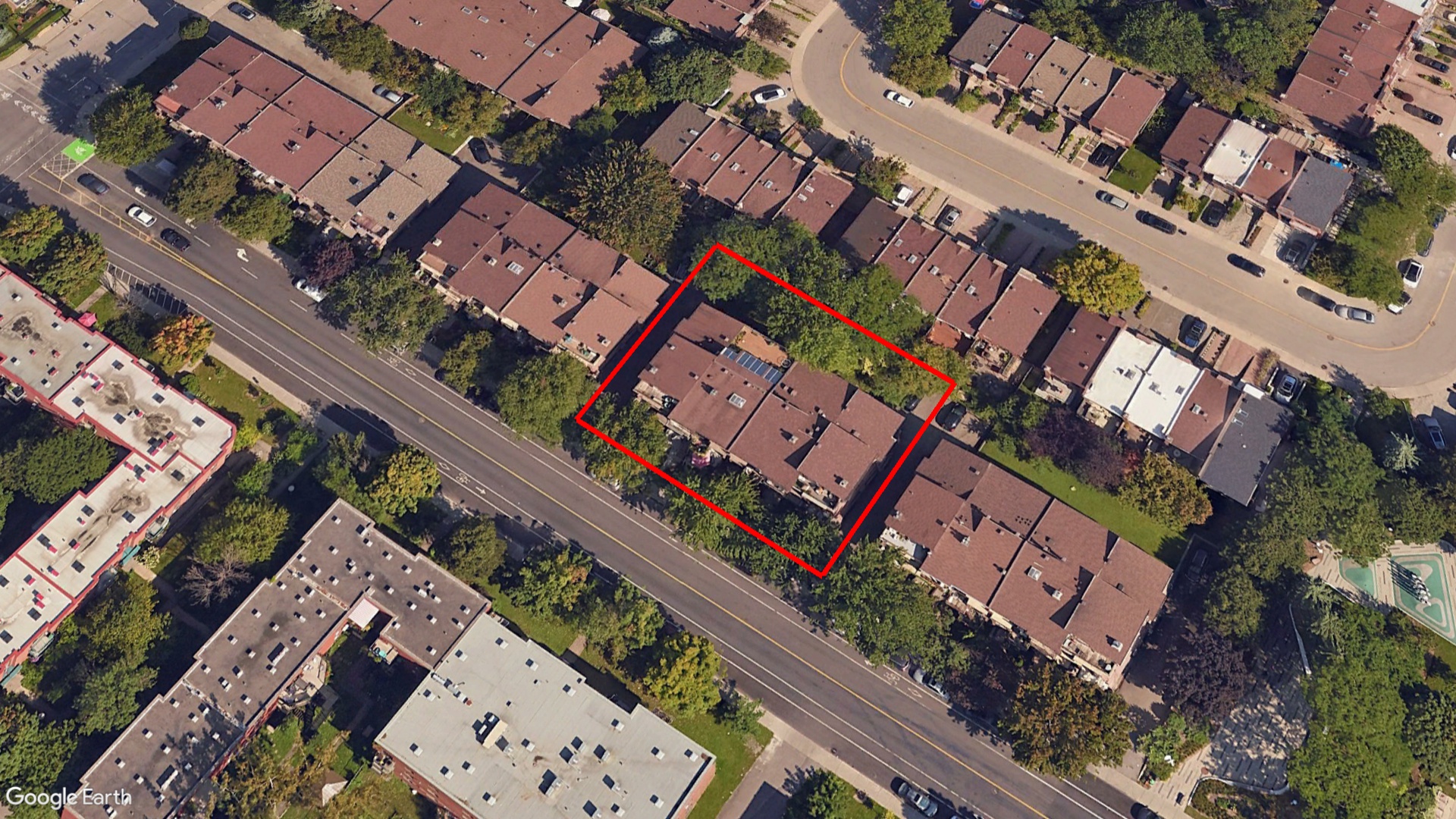 Tax Sale Montreal, Quebec - 130339-35