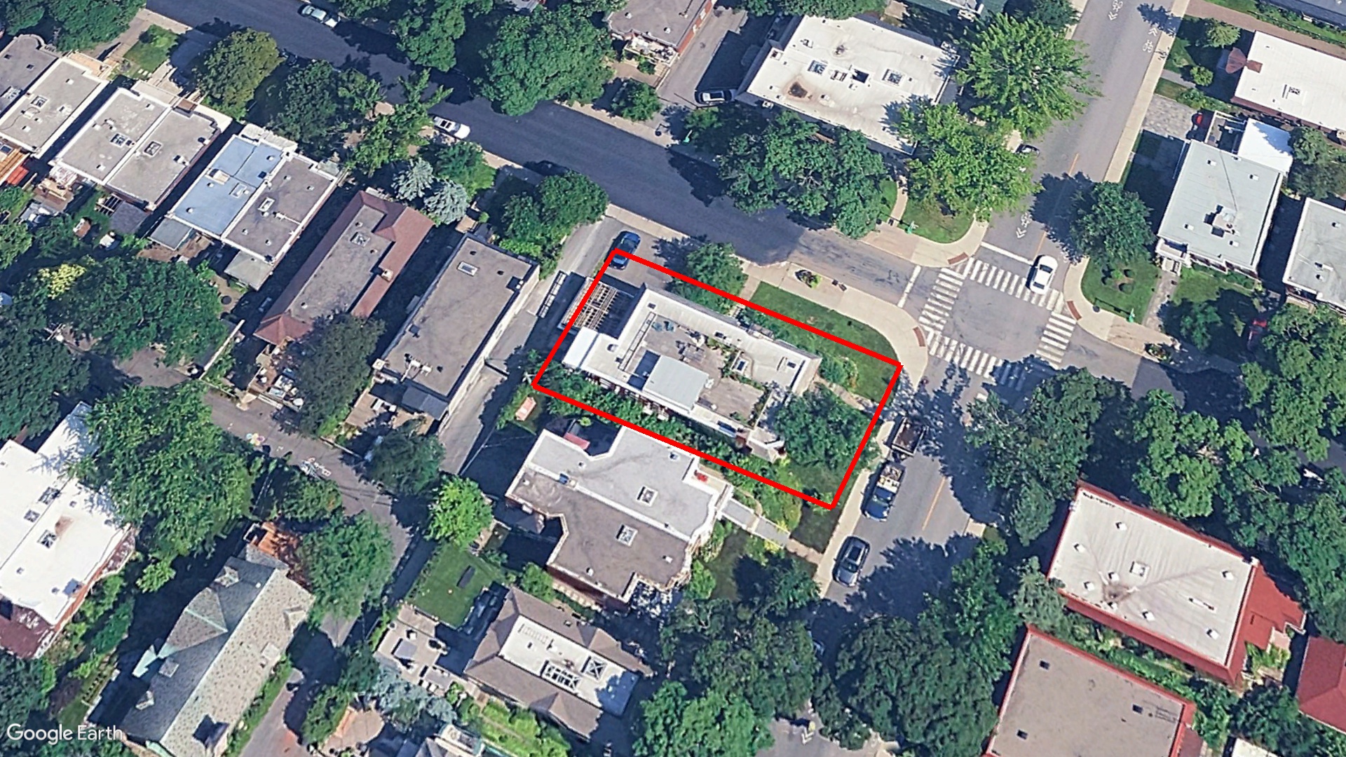 Tax Sale Montreal, Quebec - 052769-87