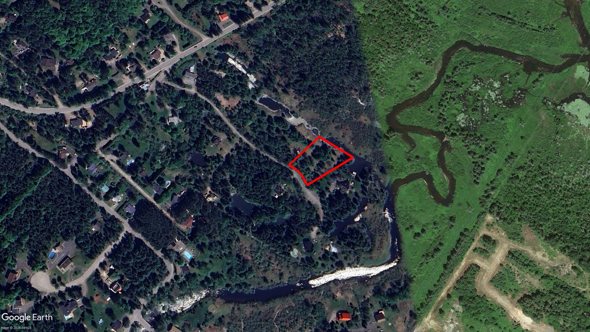 Tax Sale Les Pays-d'en-Haut, Quebec - 