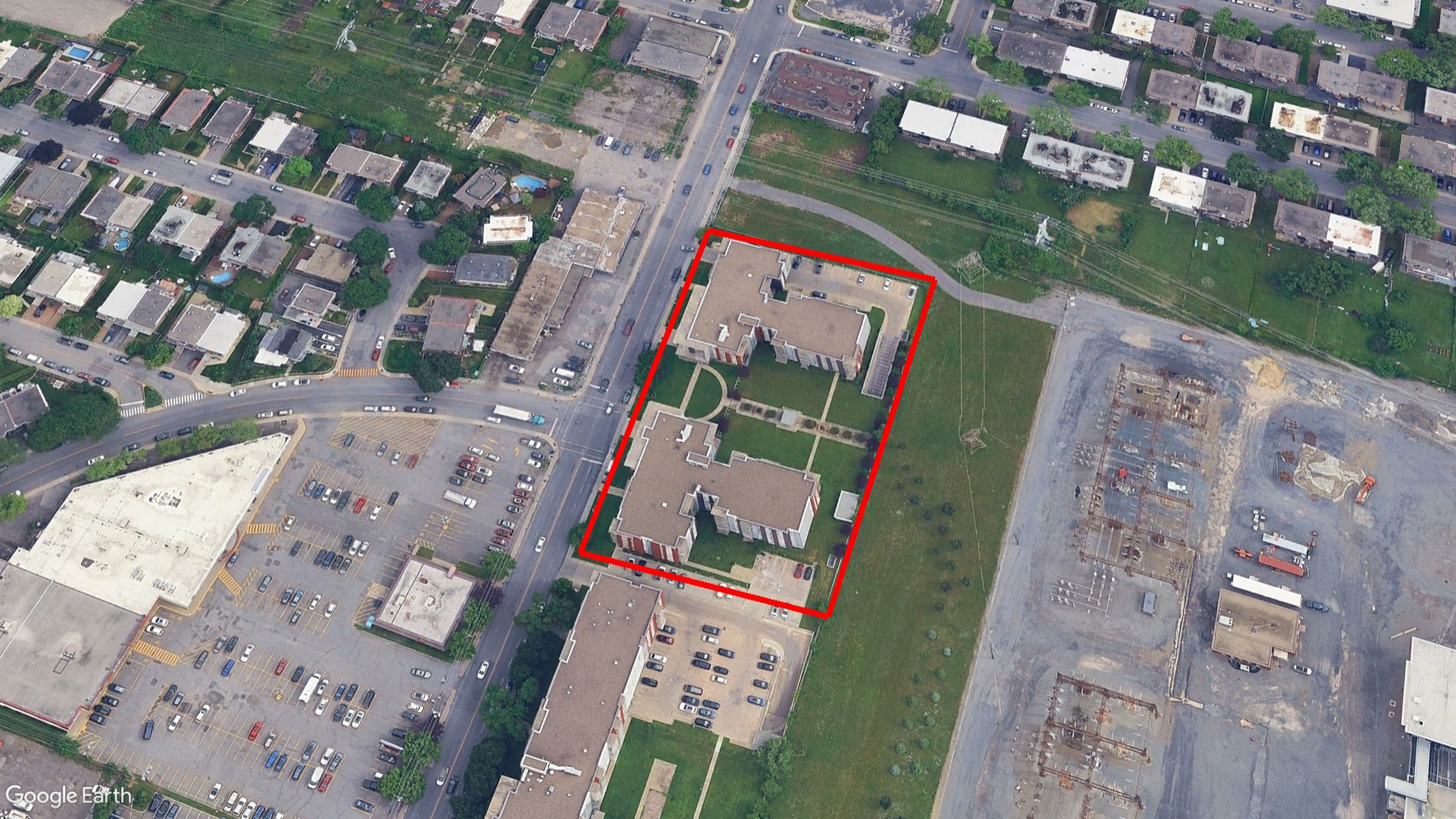 Tax Sale Montreal, Quebec - 051828-41