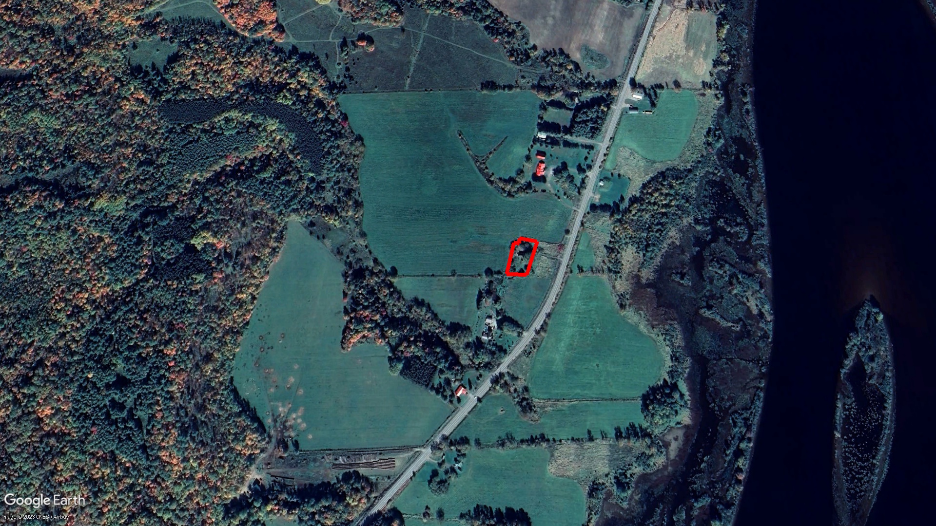 Tax Sale Pontiac, Quebec - 9562-85-8654