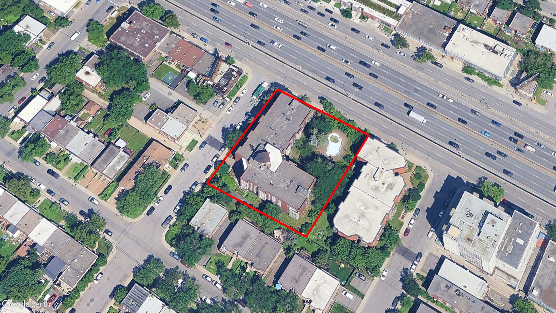 Tax Sale Montreal, Quebec - 433645-55