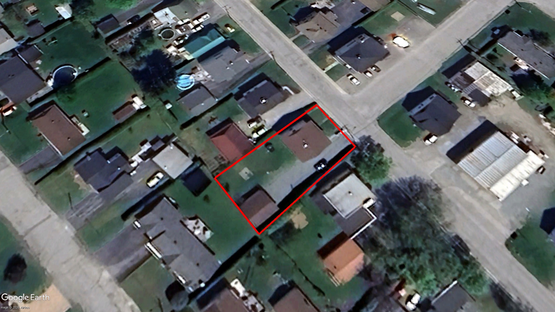 360 et 362, avenue Saint-Joseph en la municipalité d'East Broughton