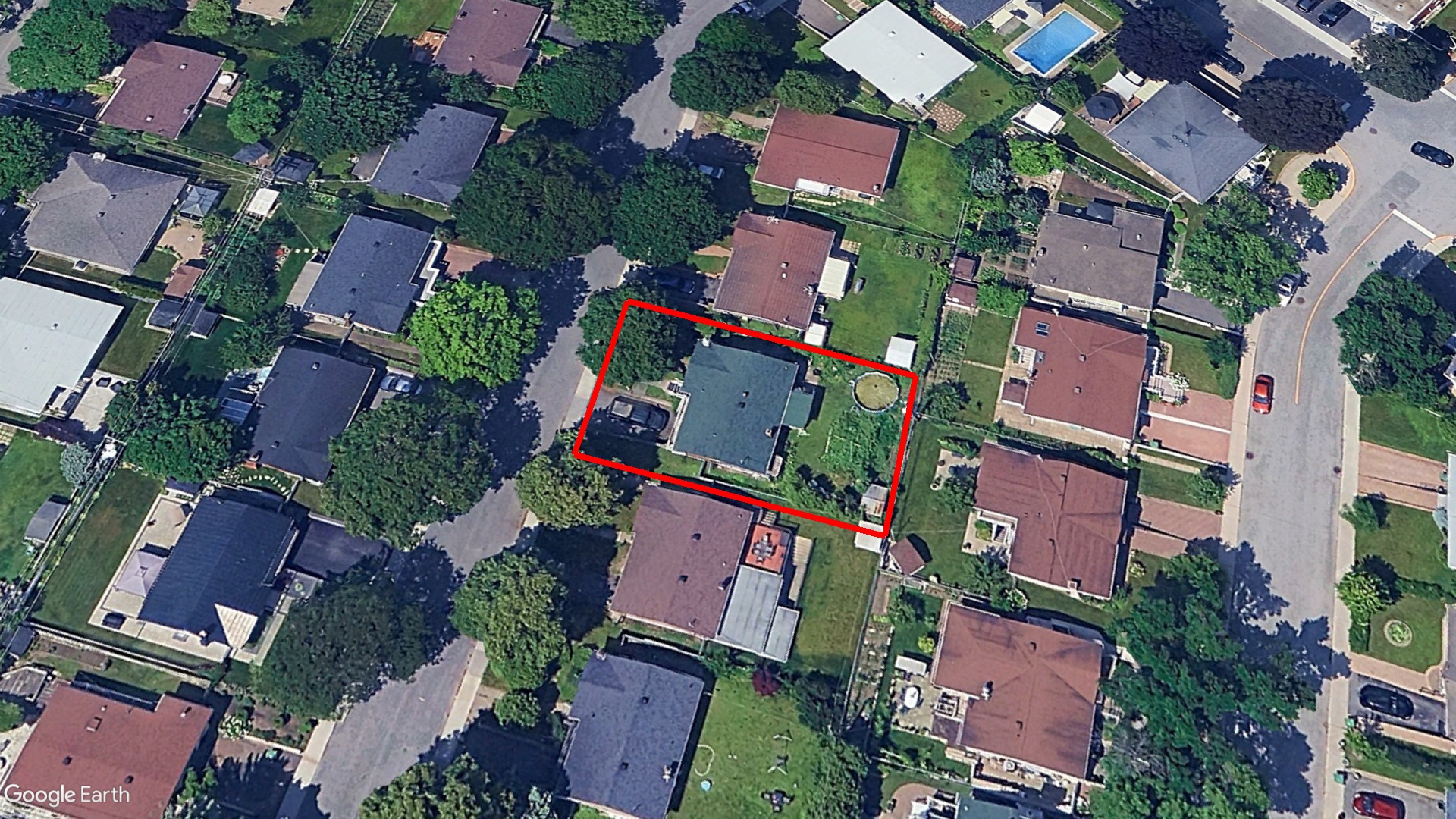 Tax Sale Montreal, Quebec - 020934-27