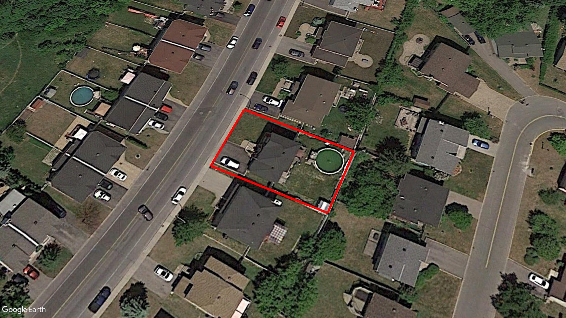 Tax Sale Montreal, Quebec - 040189-46