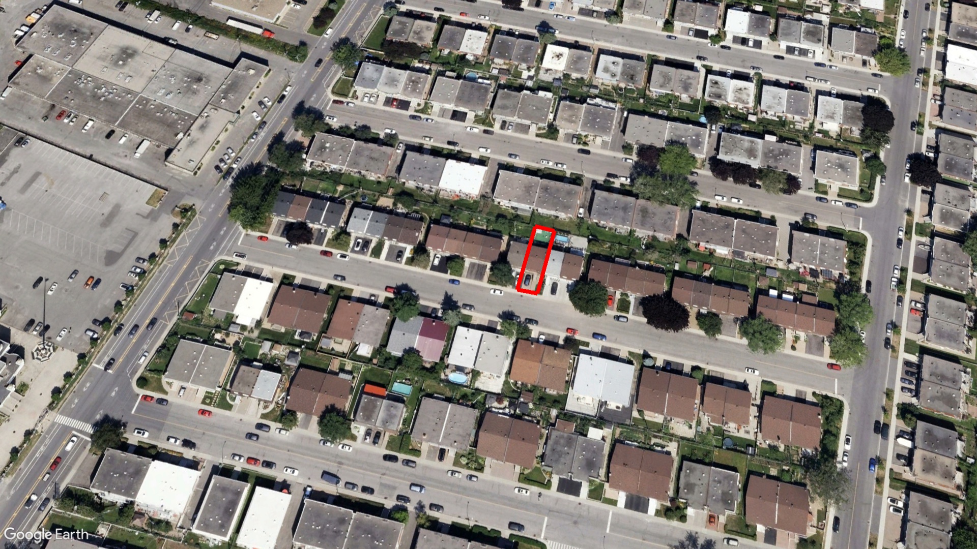 Tax Sale Montreal, Quebec - 040325-85