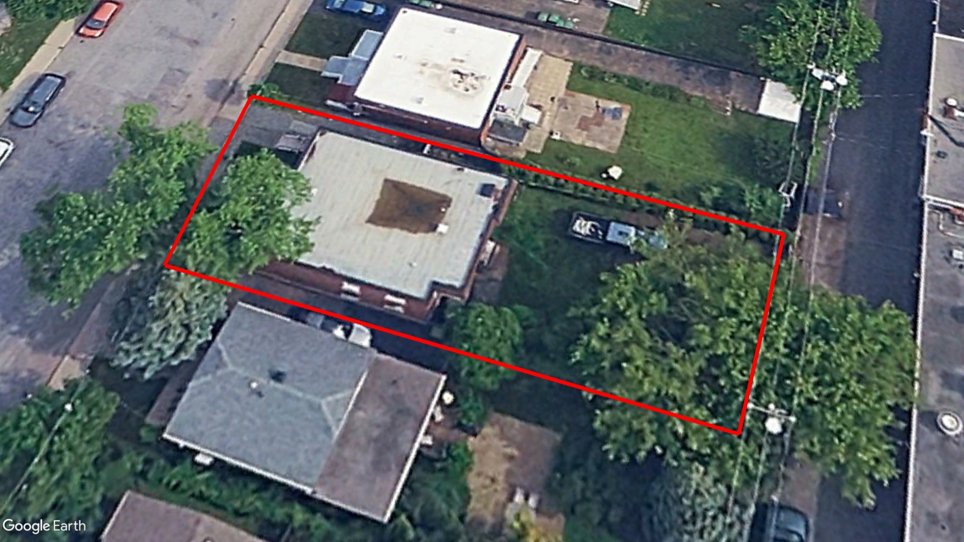 Tax Sale Montreal, Quebec - 040249-61