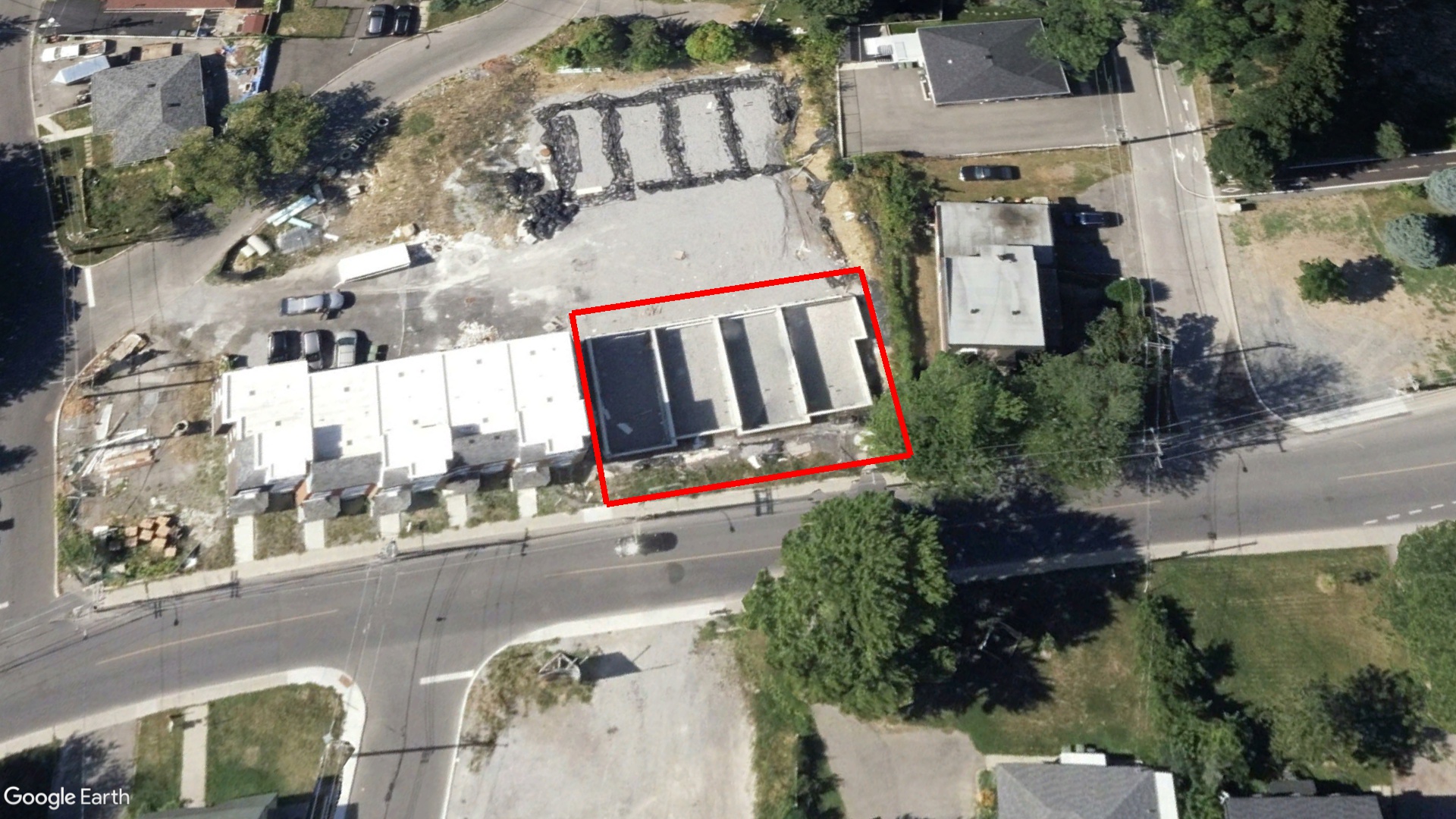 Tax Sale Montreal, Quebec - 052970-72