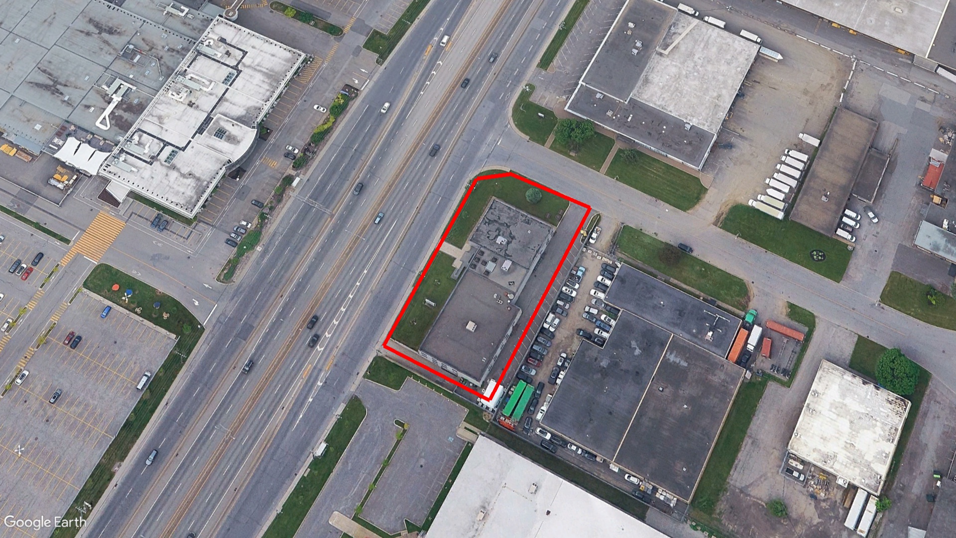 Tax Sale Montreal, Quebec - 041302-54