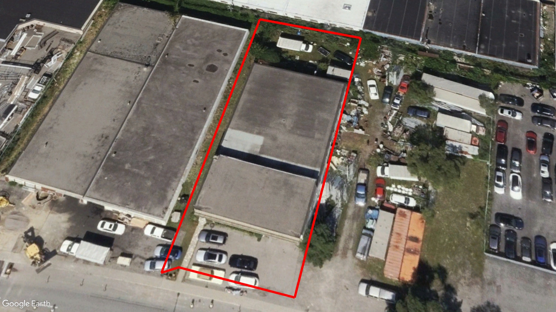 Tax Sale Montreal, Quebec - 020915-95