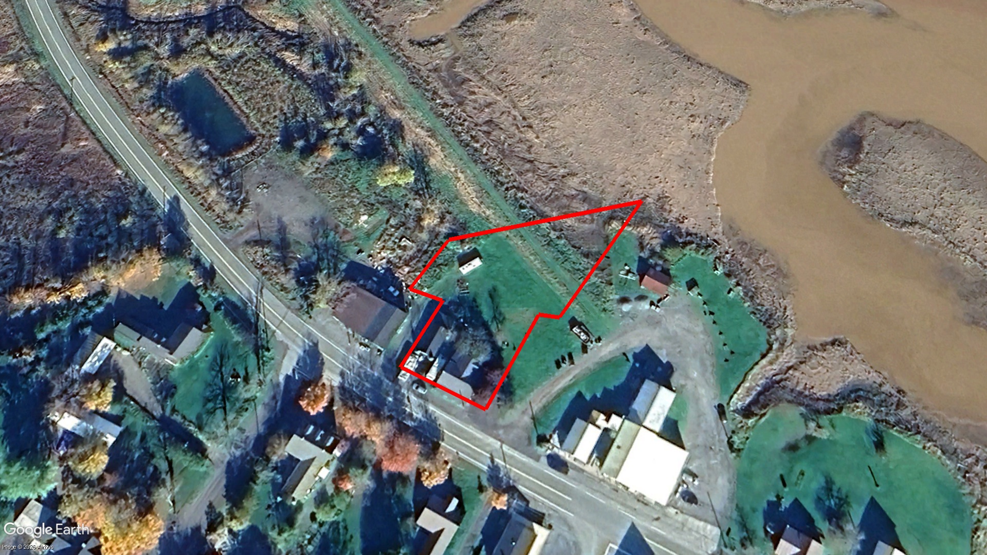 8781 HIGHWAY 215, LOT 1, MAITLAND (LAND & DWELLING)