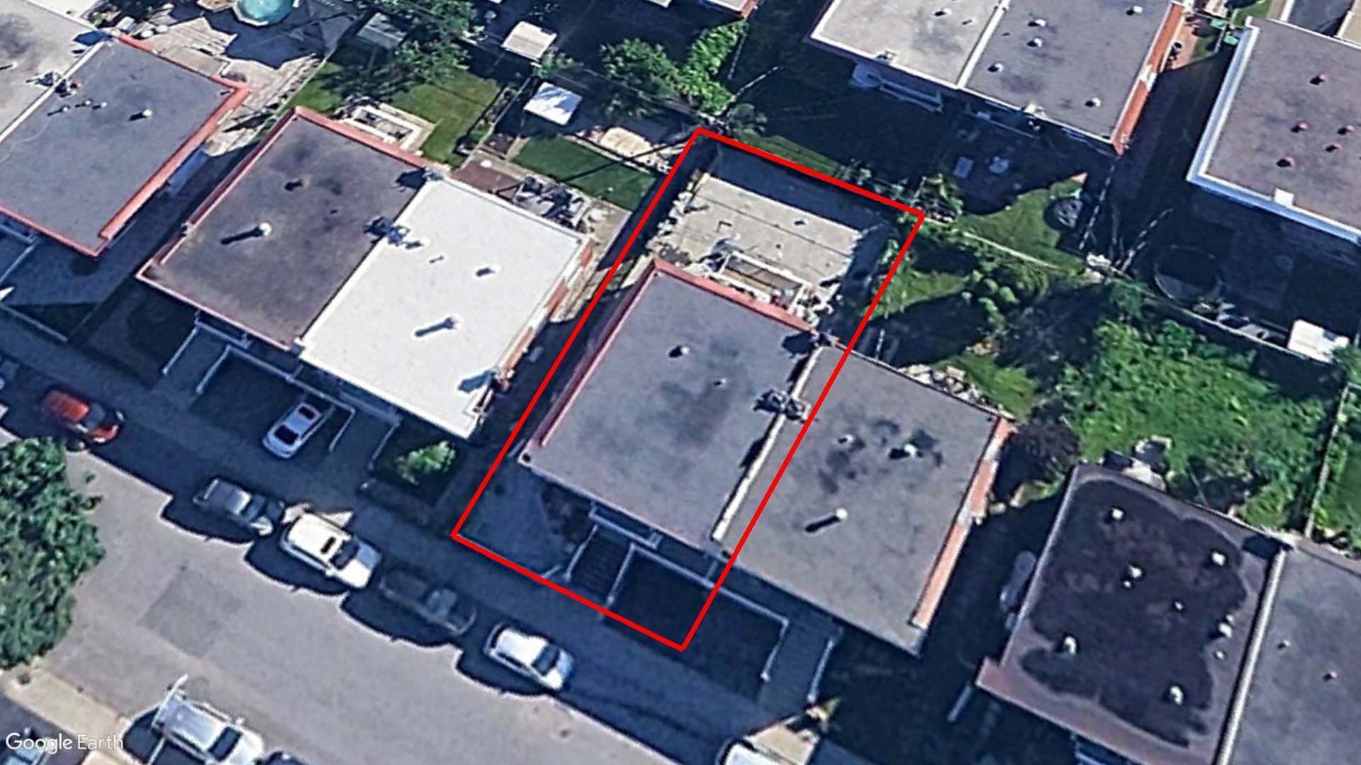 Tax Sale Montreal, Quebec - 020801-94