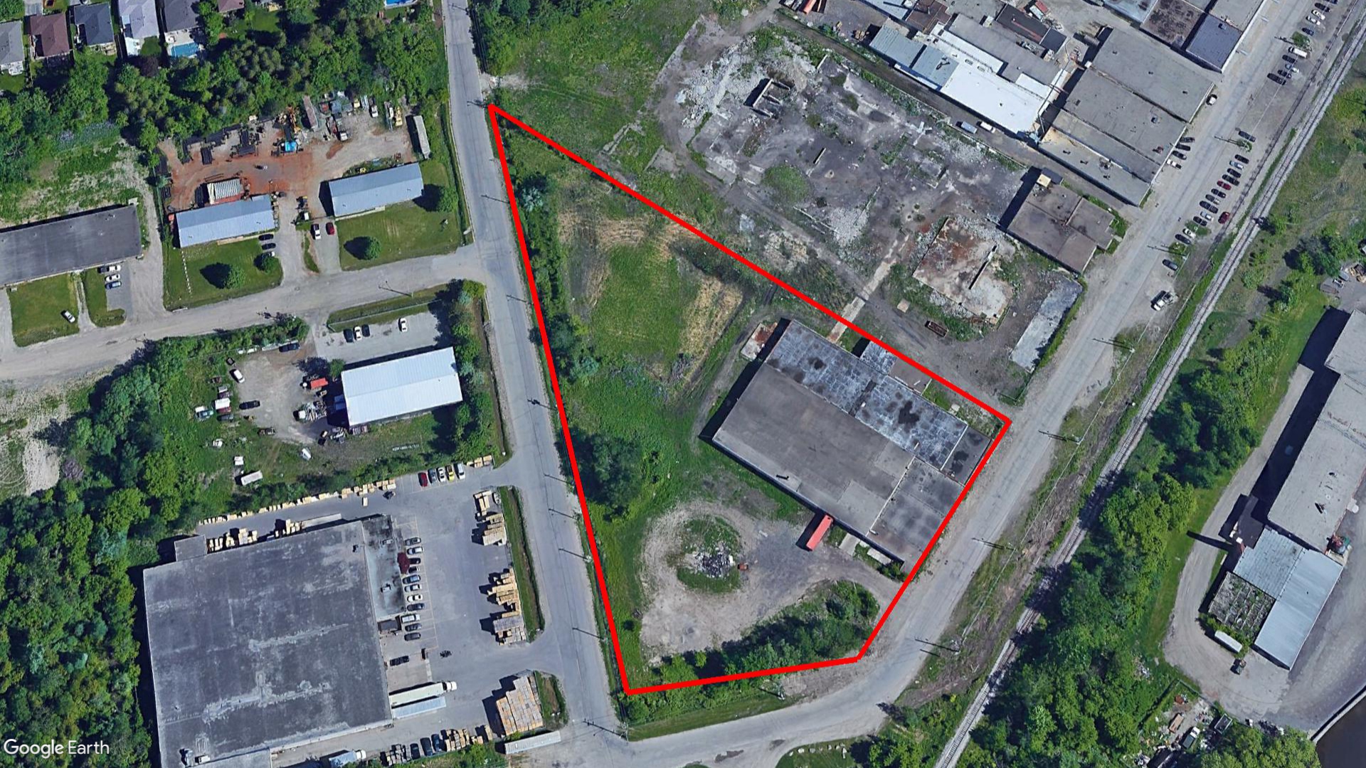 Tax Sale Cambridge, Ontario - 30 06 140 001 09800 0000