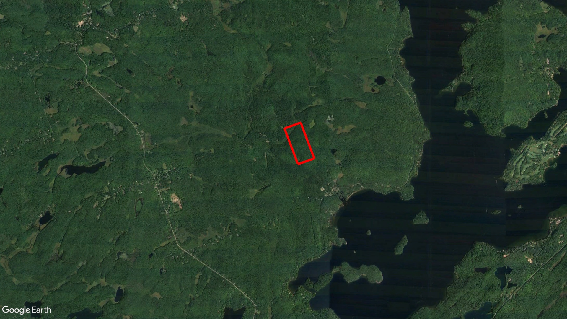 Tax Sale Huntsville, Ontario -  44 42 060 005 05200 0000