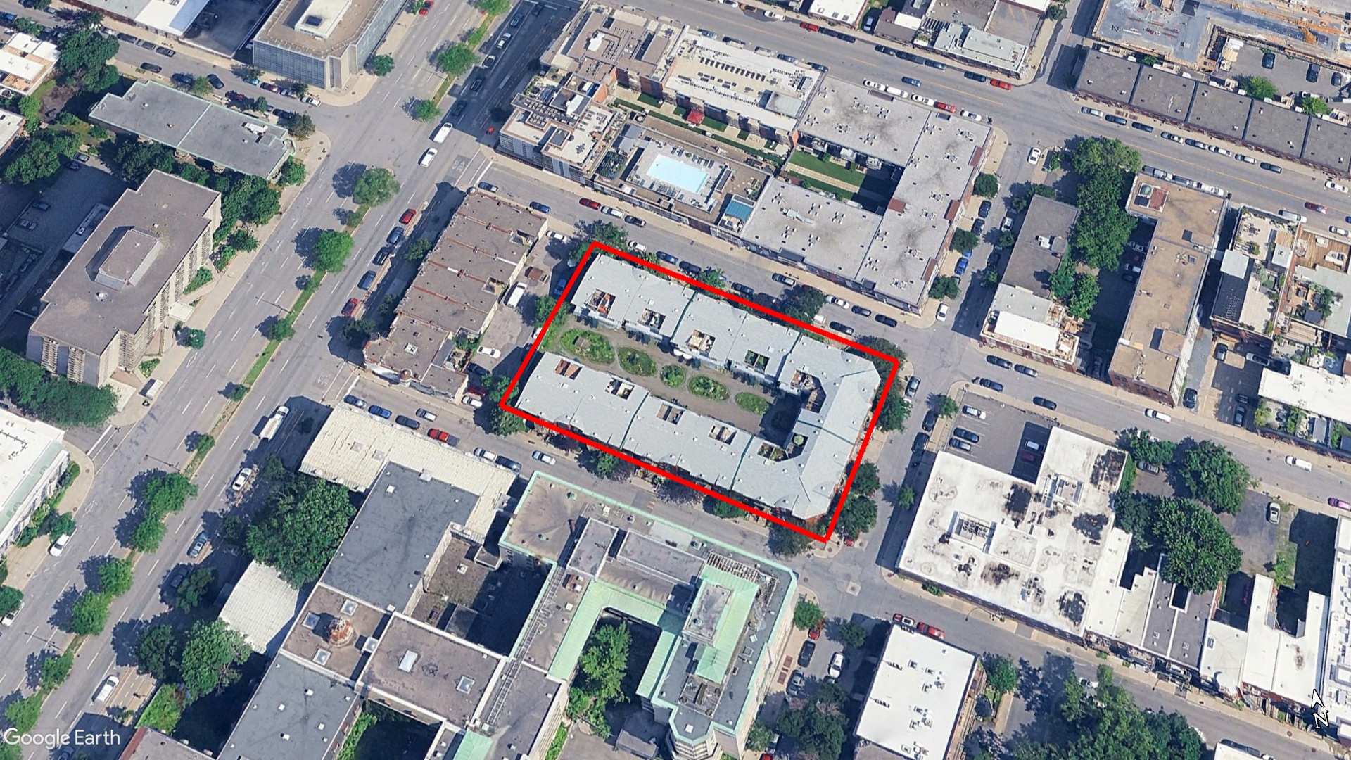 Tax Sale Montreal, Quebec - 110617-30