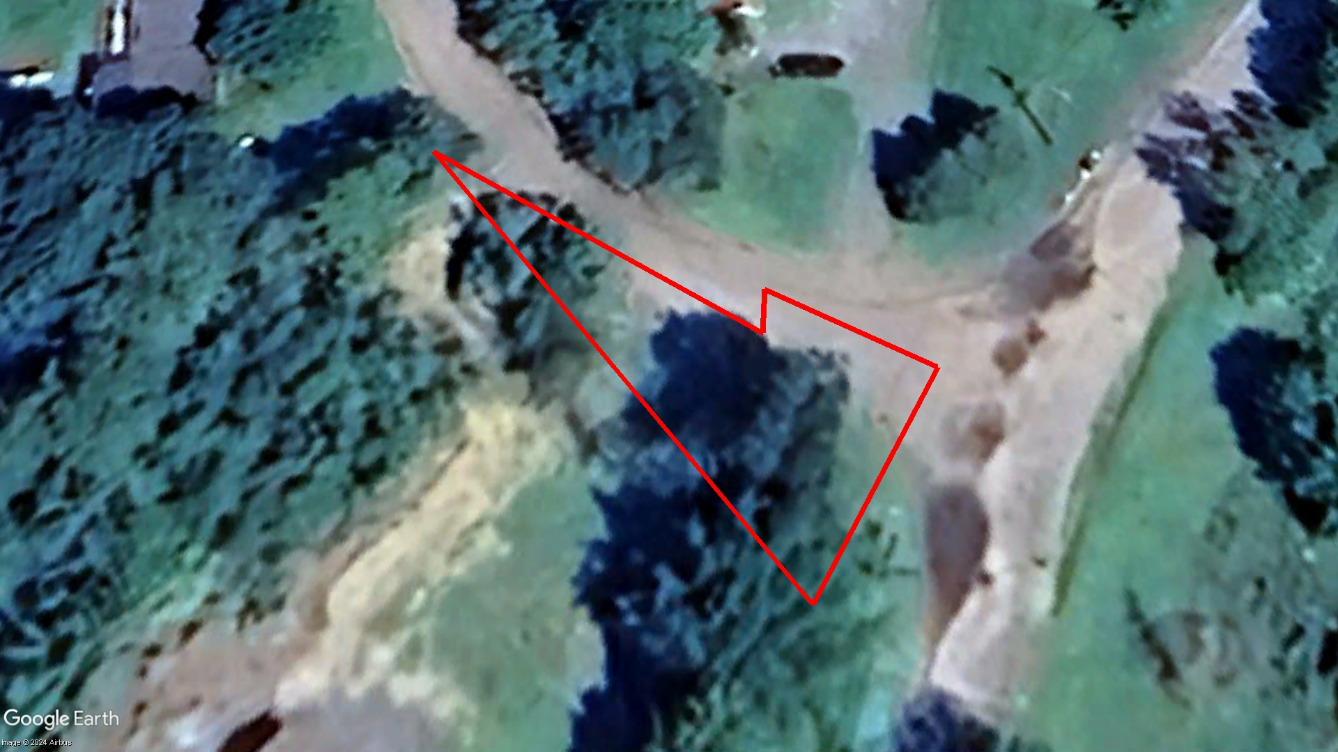 Tax Sale Lunenburg, Nova Scotia - 09873996