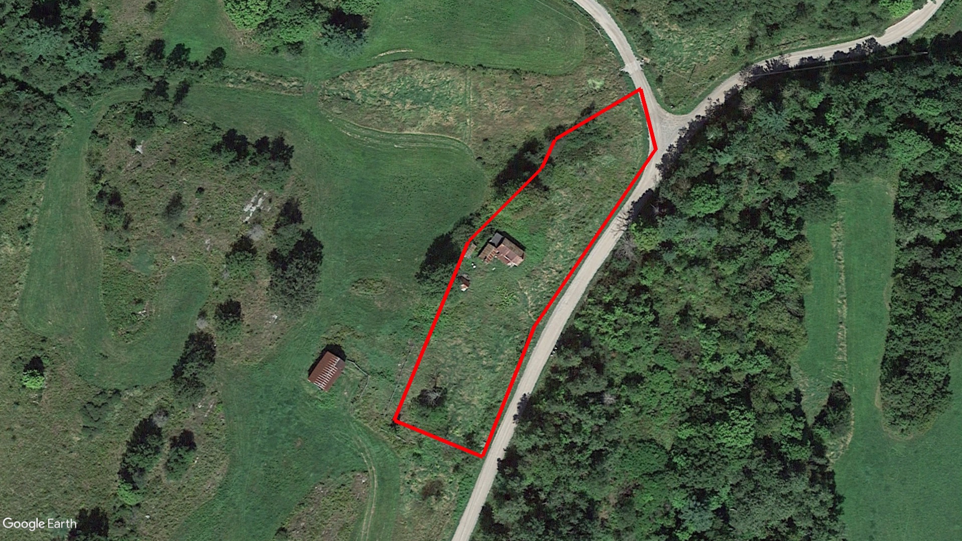 Tax Sale Tweed, Ontario - 12 31 328 035 26500 0000