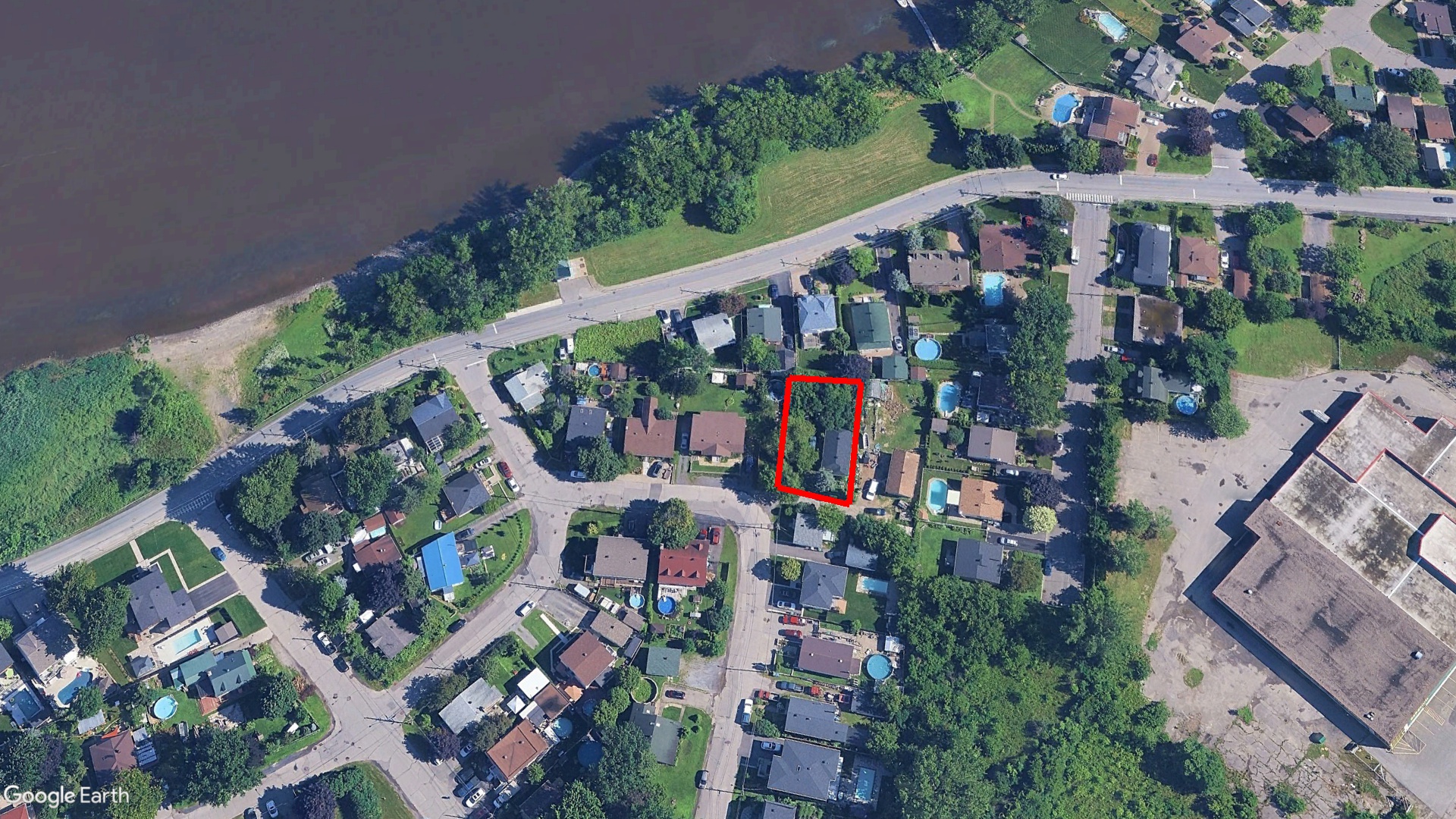 Tax Sale Montreal, Quebec - 888714-00