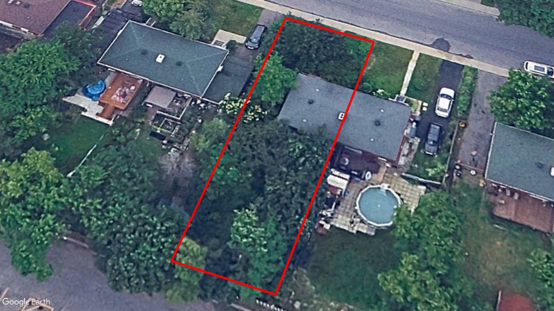 Tax Sale Montreal, Quebec - 040378-53