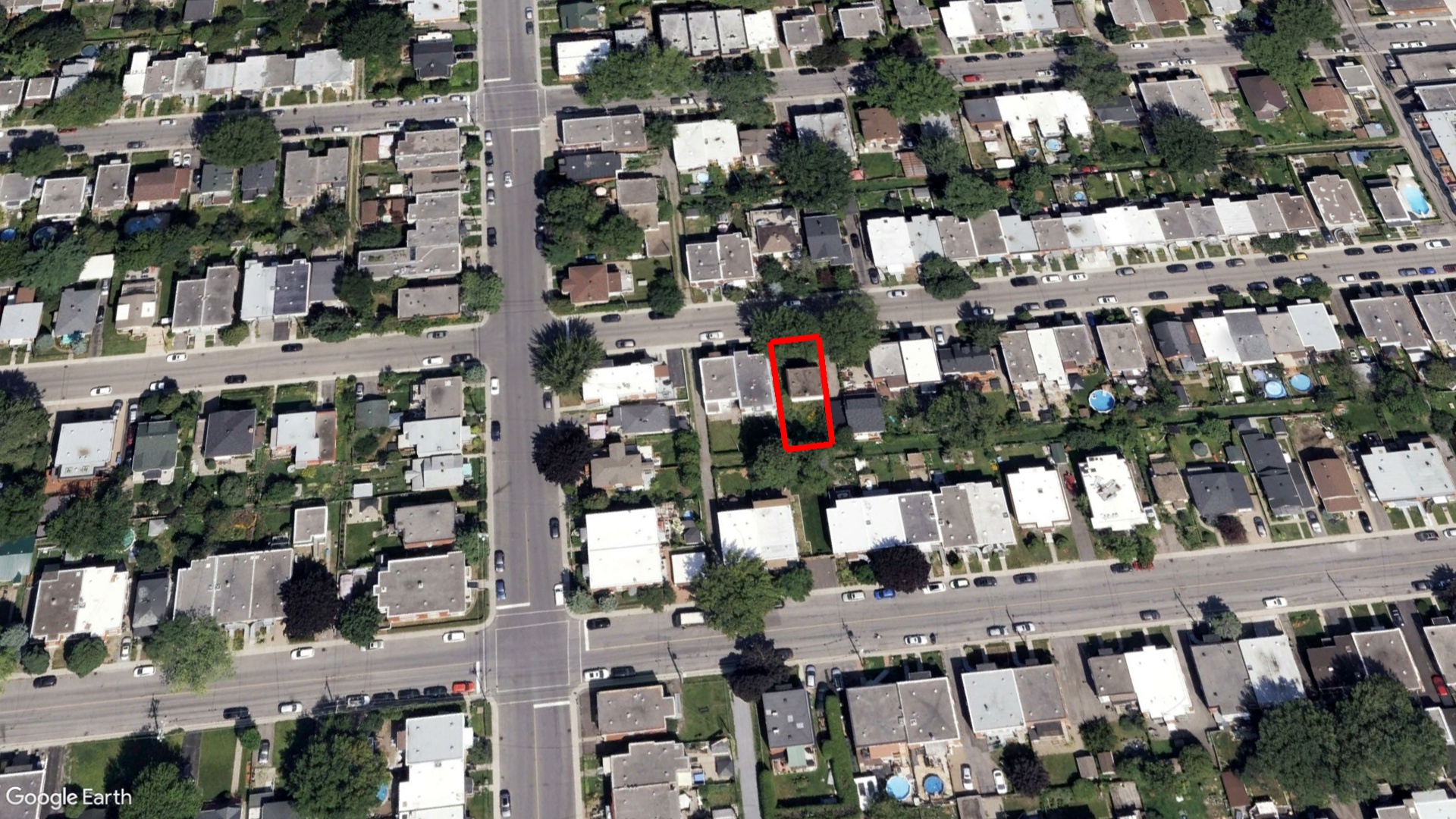 Tax Sale Montreal, Quebec - 040454-71