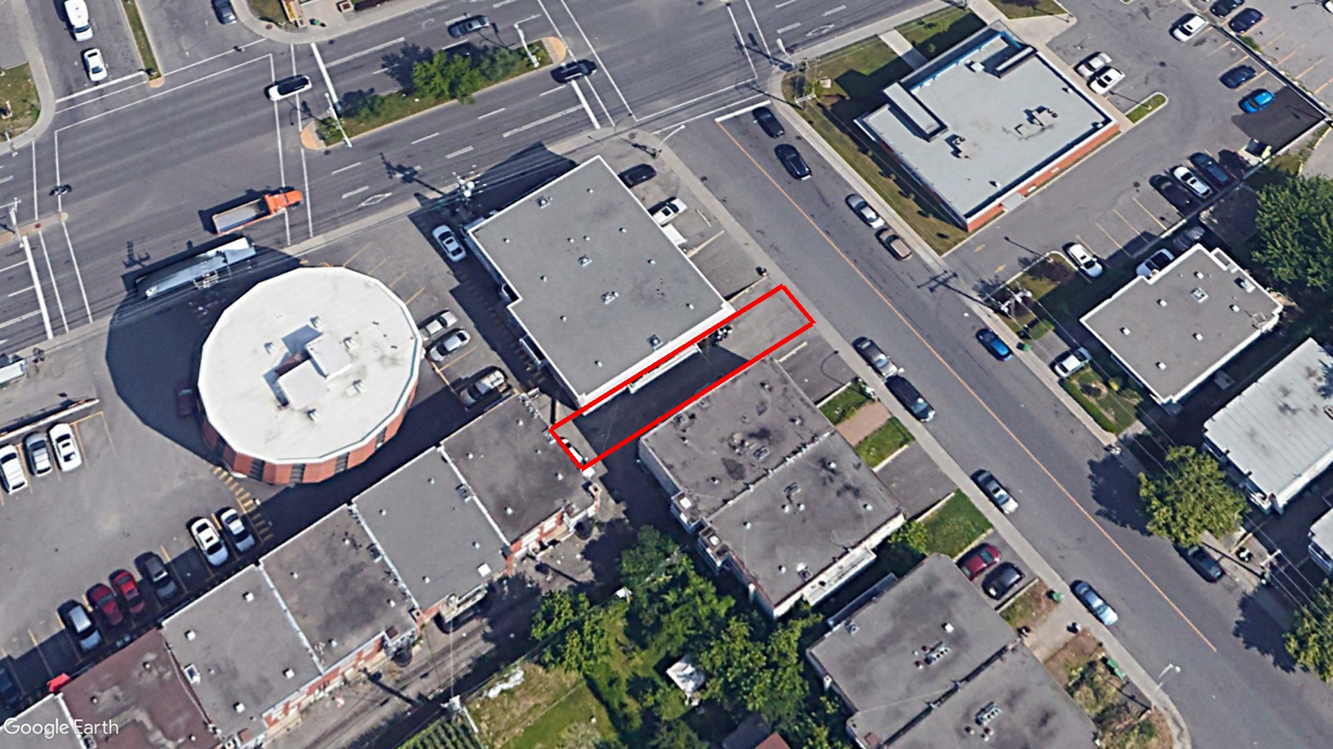 Tax Sale Montreal, Quebec - 020784-46