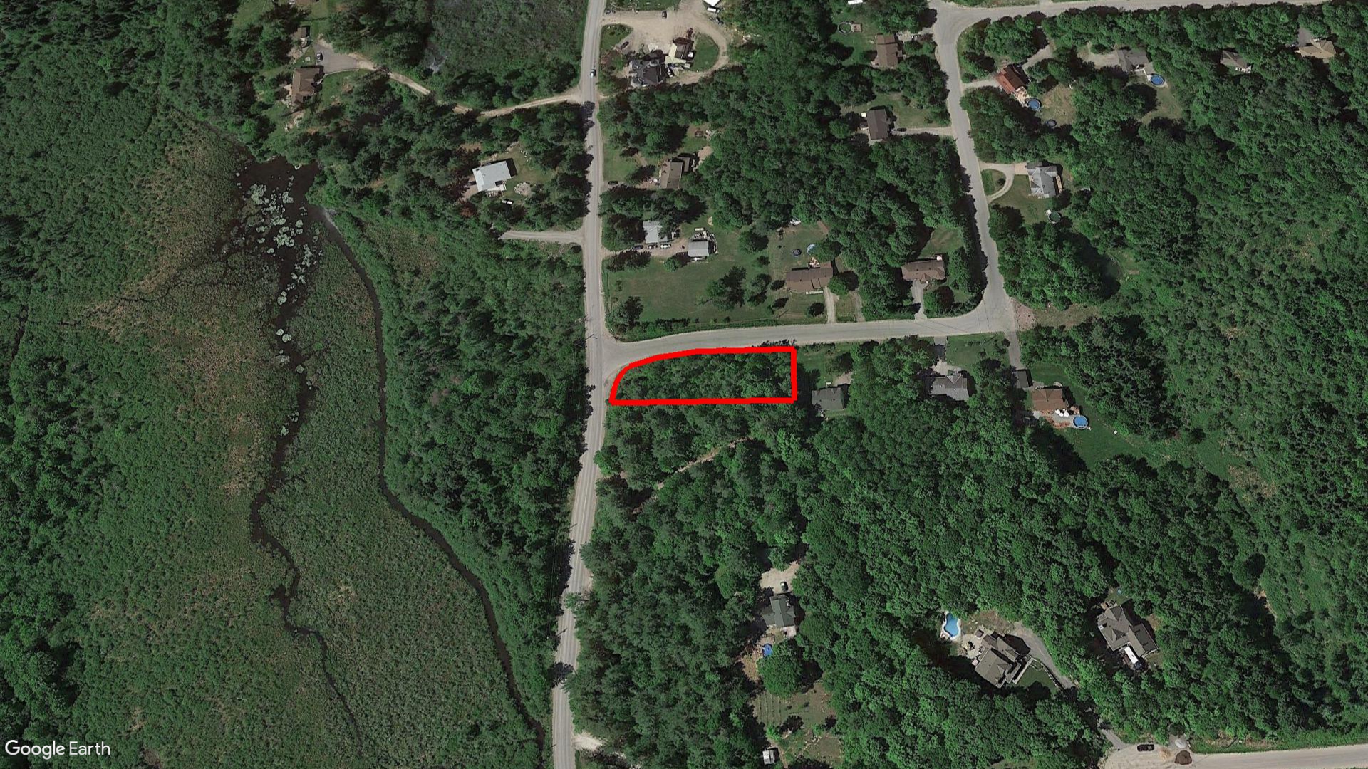 Tax Sale  Des-Collines-De-L'outaouais, Quebec - 6646-27-9434