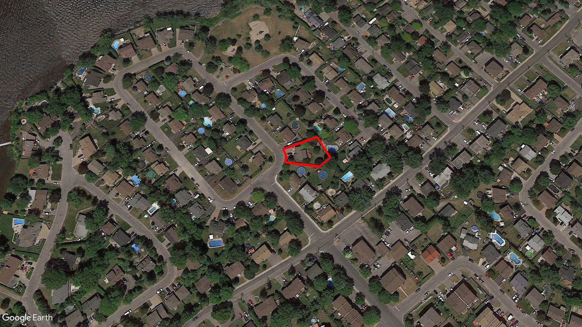 Tax Sale Montreal, Quebec - 040289-21