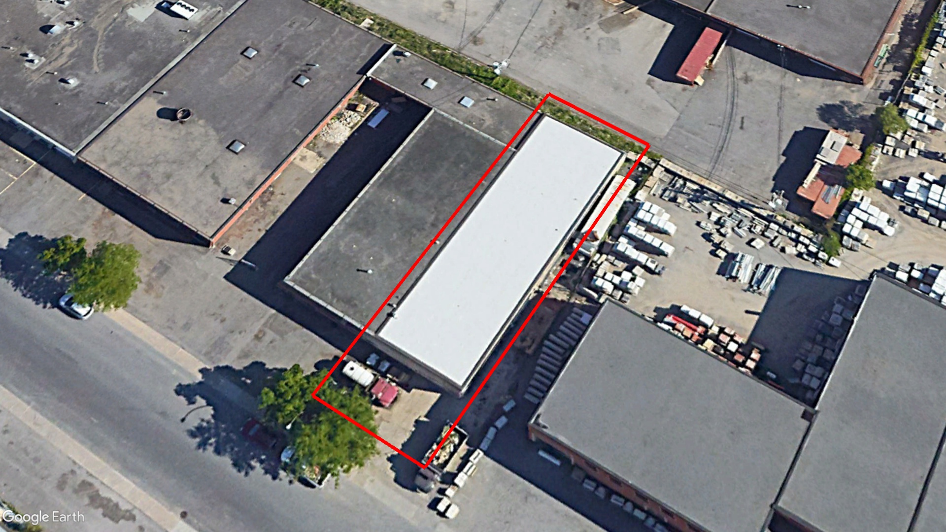 Tax Sale Montreal, Quebec - 020916-67