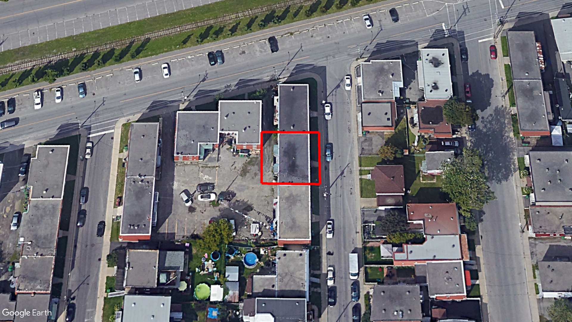 Tax Sale Montreal, Quebec - 050558-23