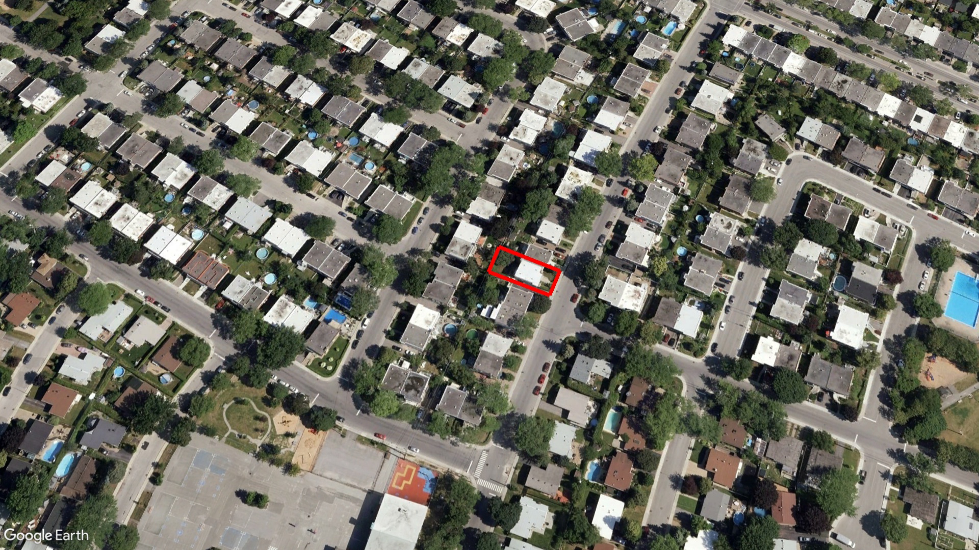 Tax Sale Montreal, Quebec - 020314-69 