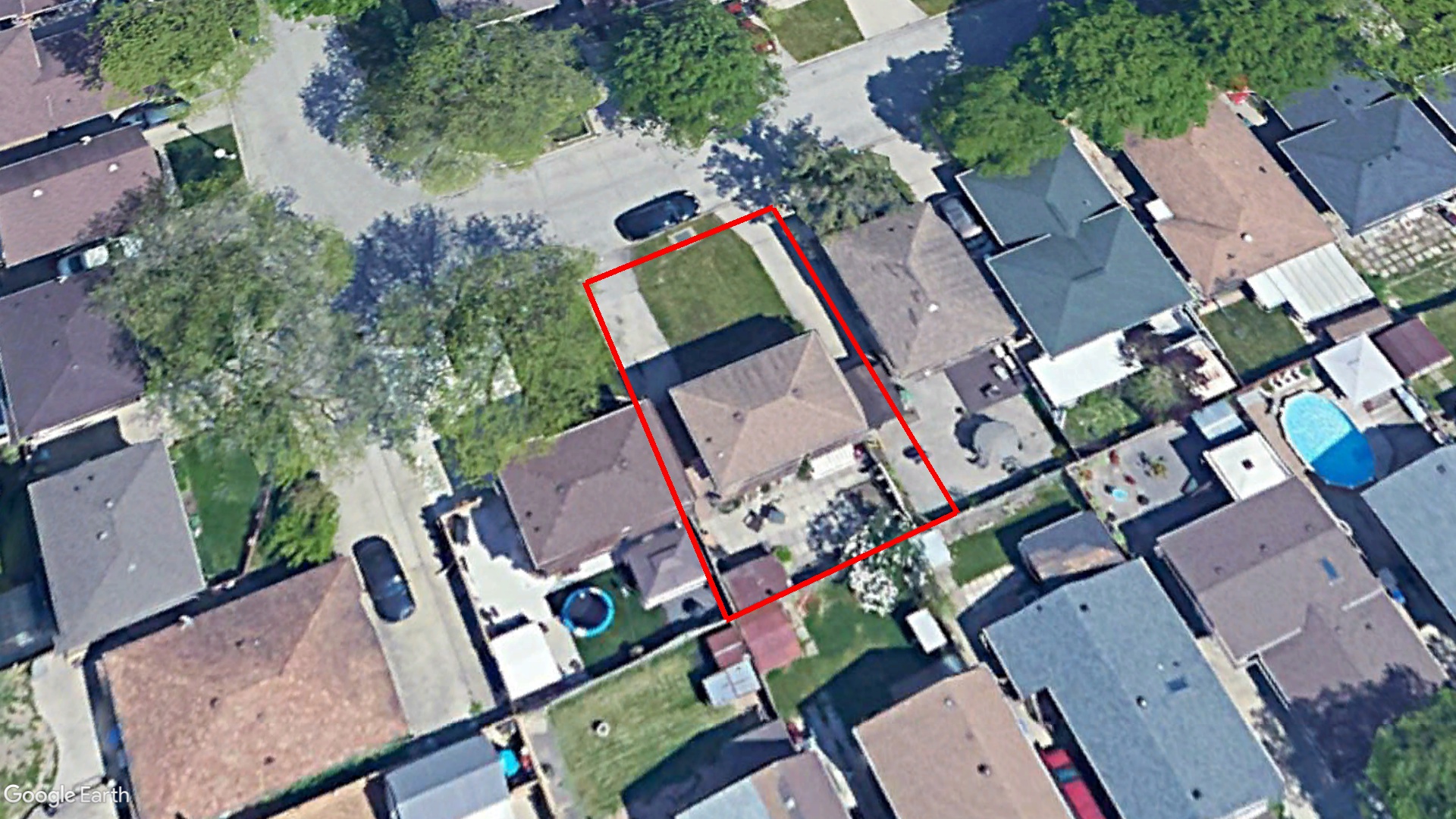 Tax Sale Windsor, Ontario - 3739-070-690-21700-0000