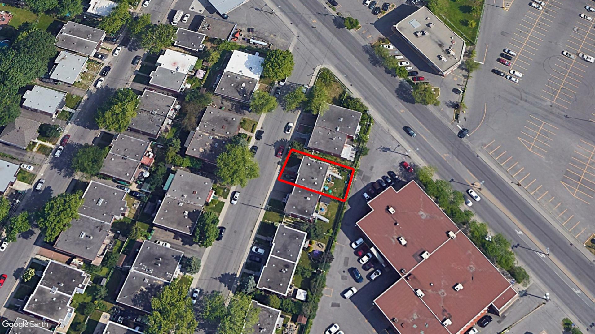 Tax Sale Montreal, Quebec - 040270-99