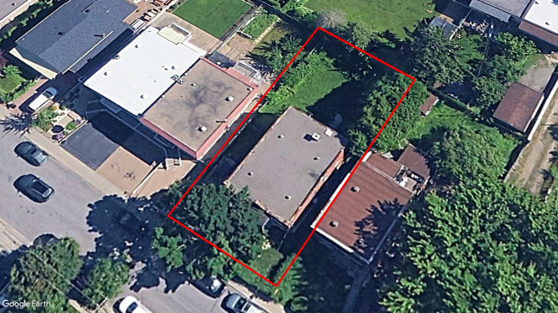 Tax Sale Montreal, Quebec - 020685-22