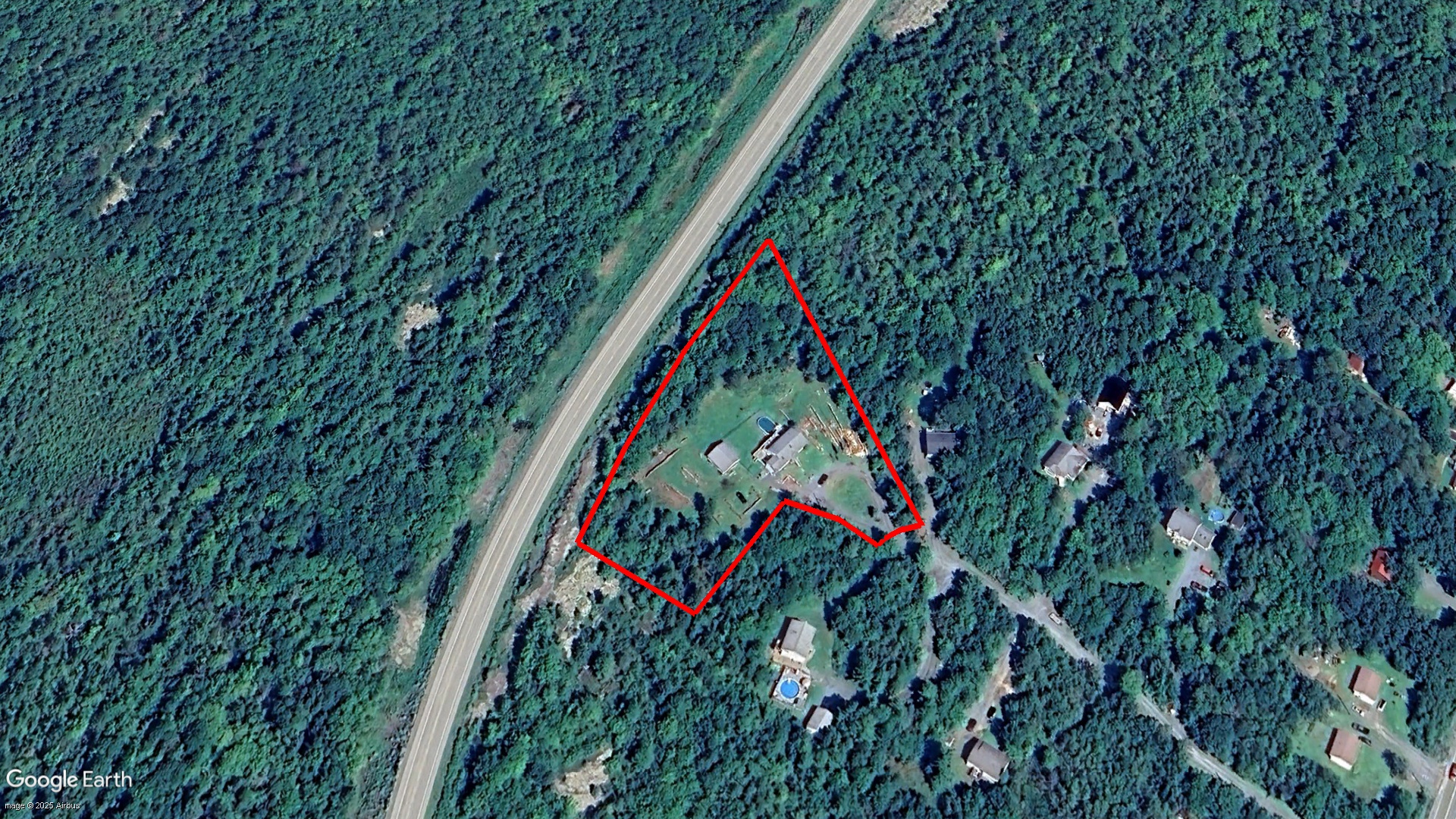 Tax Sale Lunenburg, Nova Scotia - 09720138