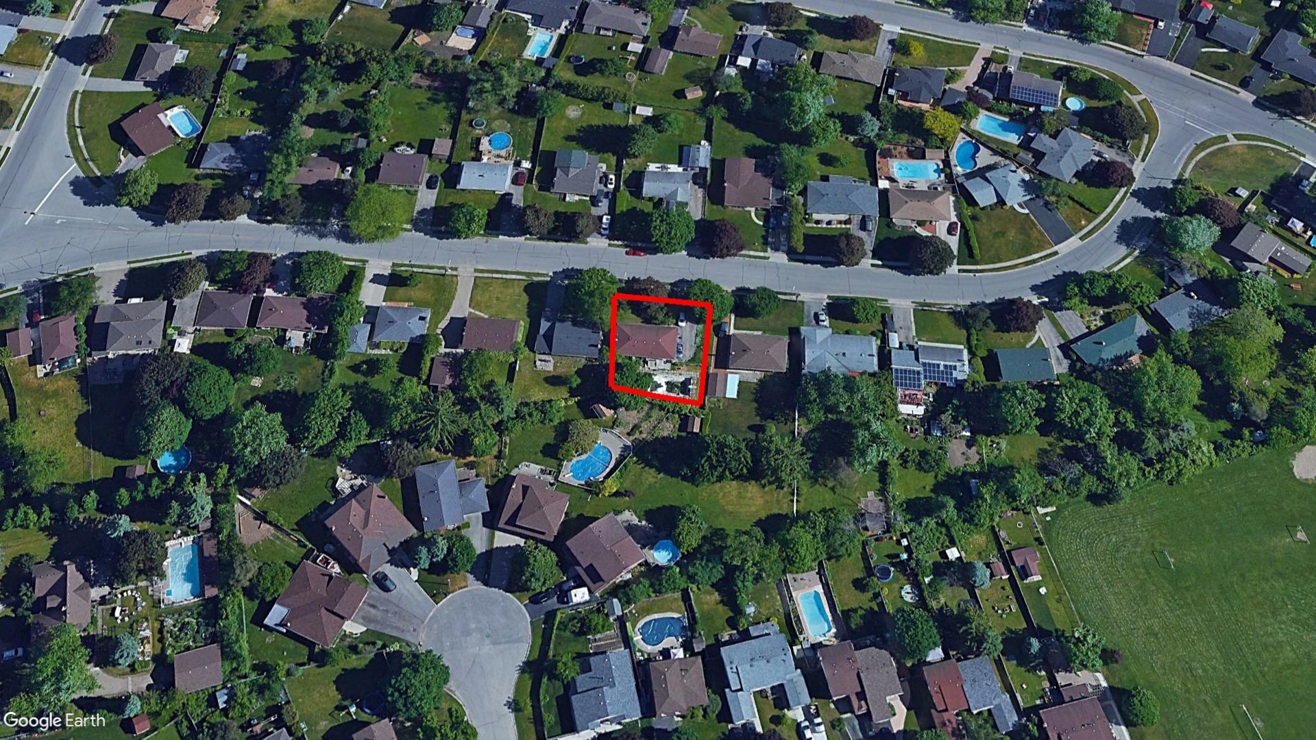 Tax Sale Cambridge, Ontario - 30 06 060 055 07200 0000