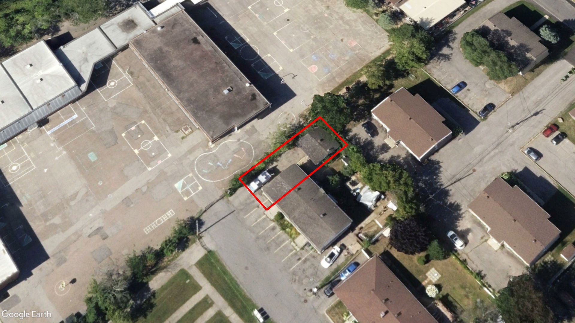 Tax Sale Montreal, Quebec - 040554-95