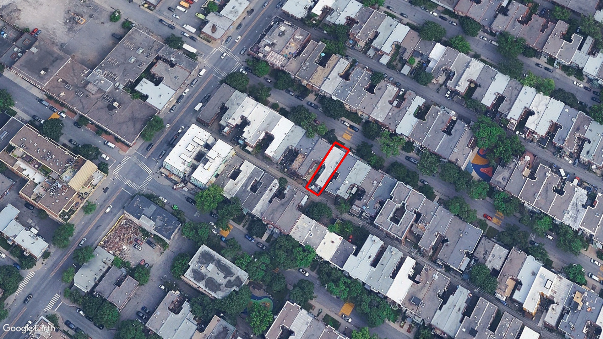 Tax Sale Montreal, Quebec - 052571-12