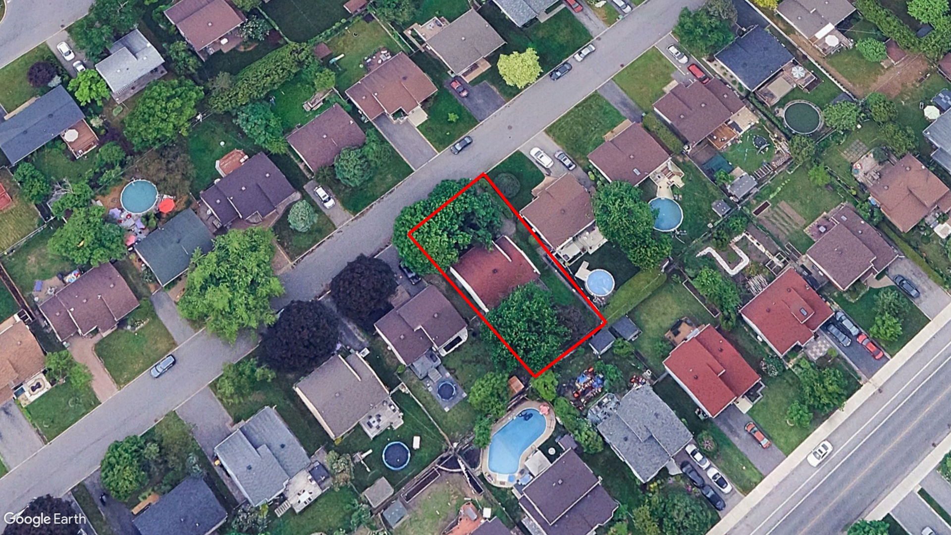 Tax Sale Montreal, Quebec - 040294-17