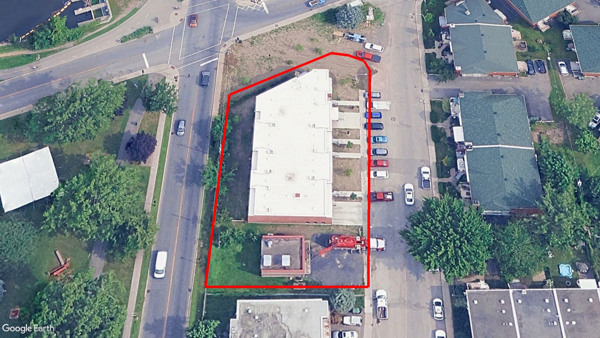 Tax Sale Montreal, Quebec - 052996-54