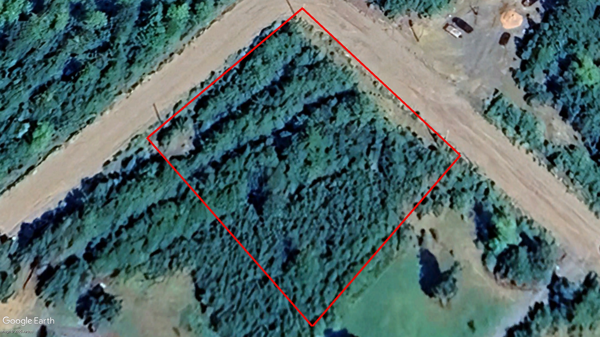 Tax Sale Lunenburg, Nova Scotia - 09877851