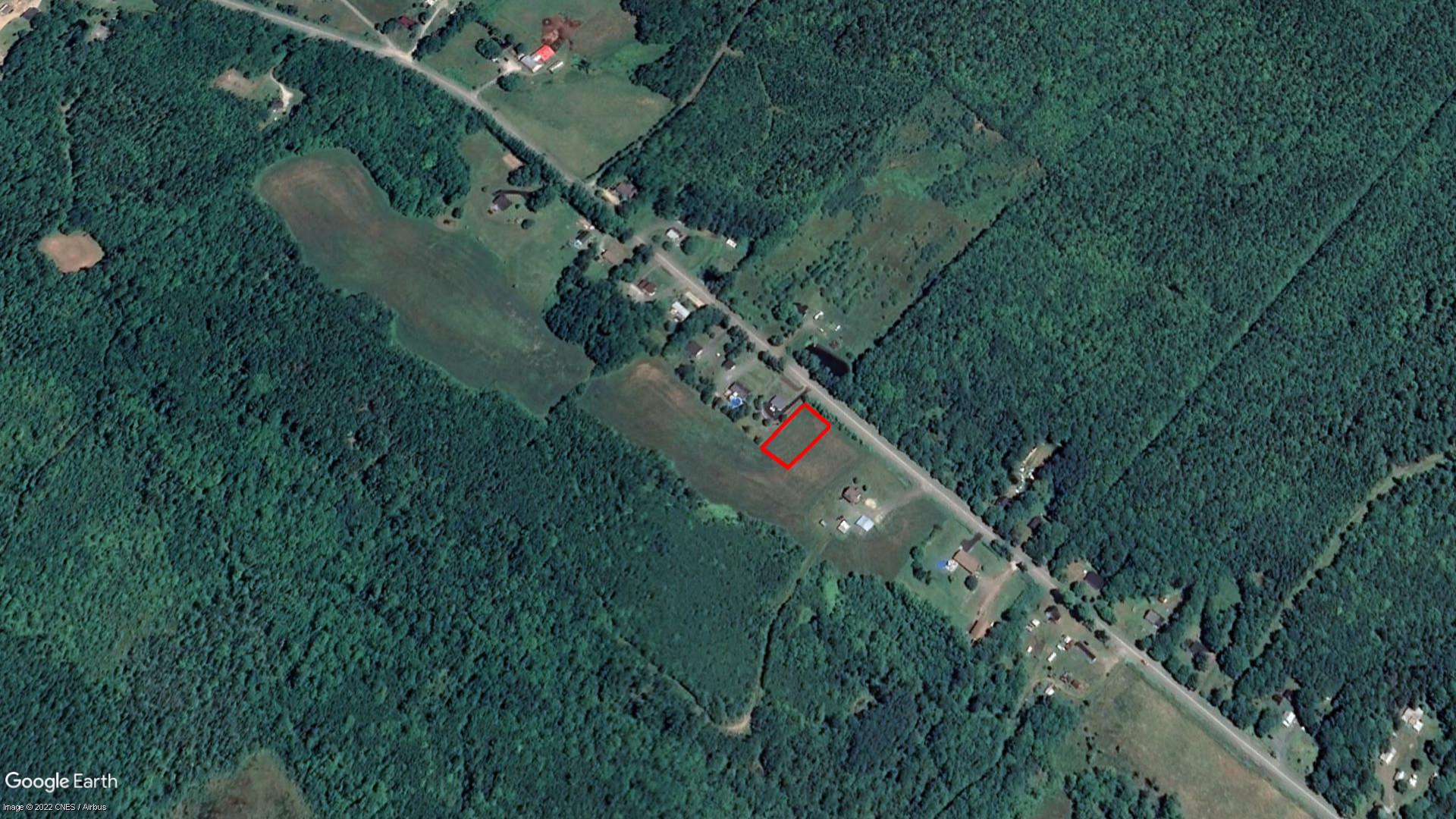 Tax Sale Lunenburg, Nova Scotia - 03933555