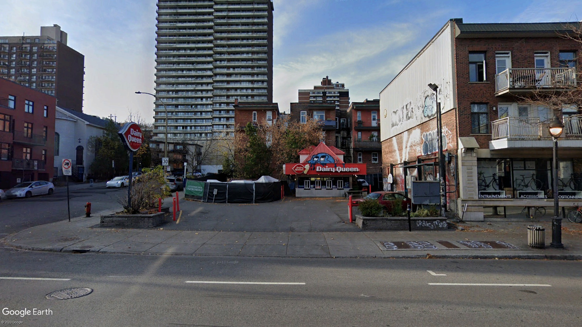 Tax Sale Montreal, Quebec - 5201 28-00