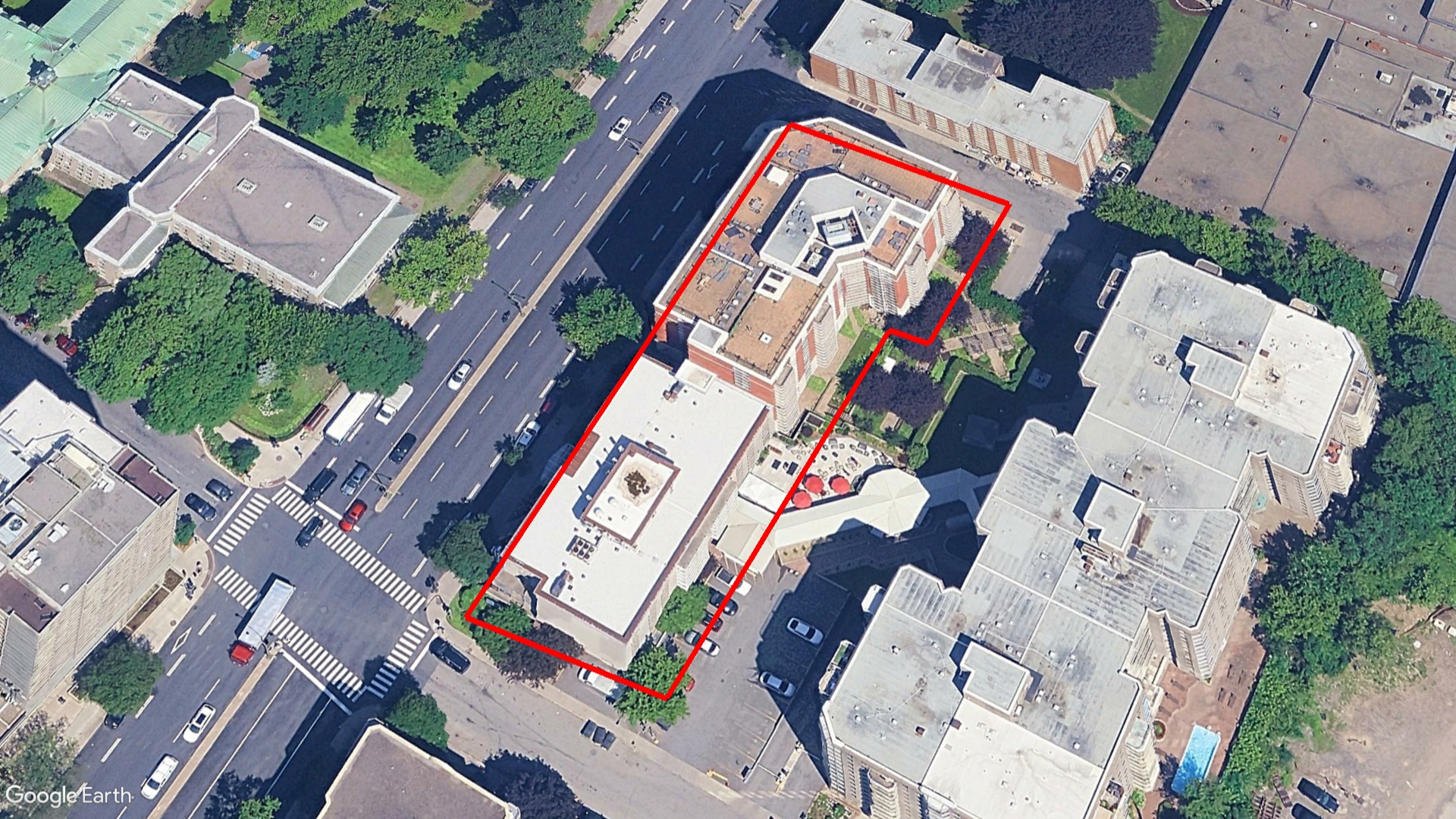 Tax Sale Montreal, Quebec - 260209-41