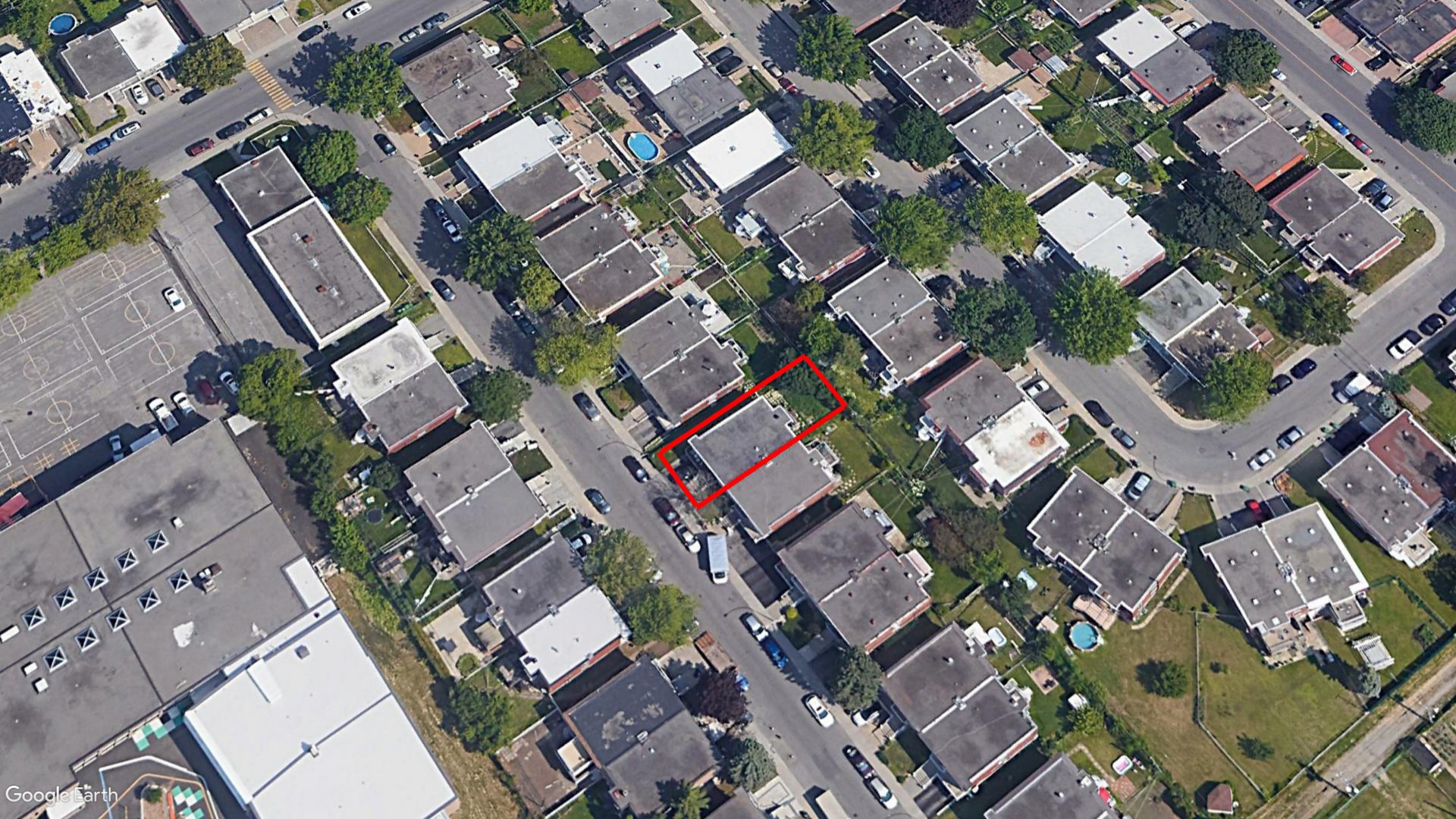 Tax Sale Montreal, Quebec - 020781-05