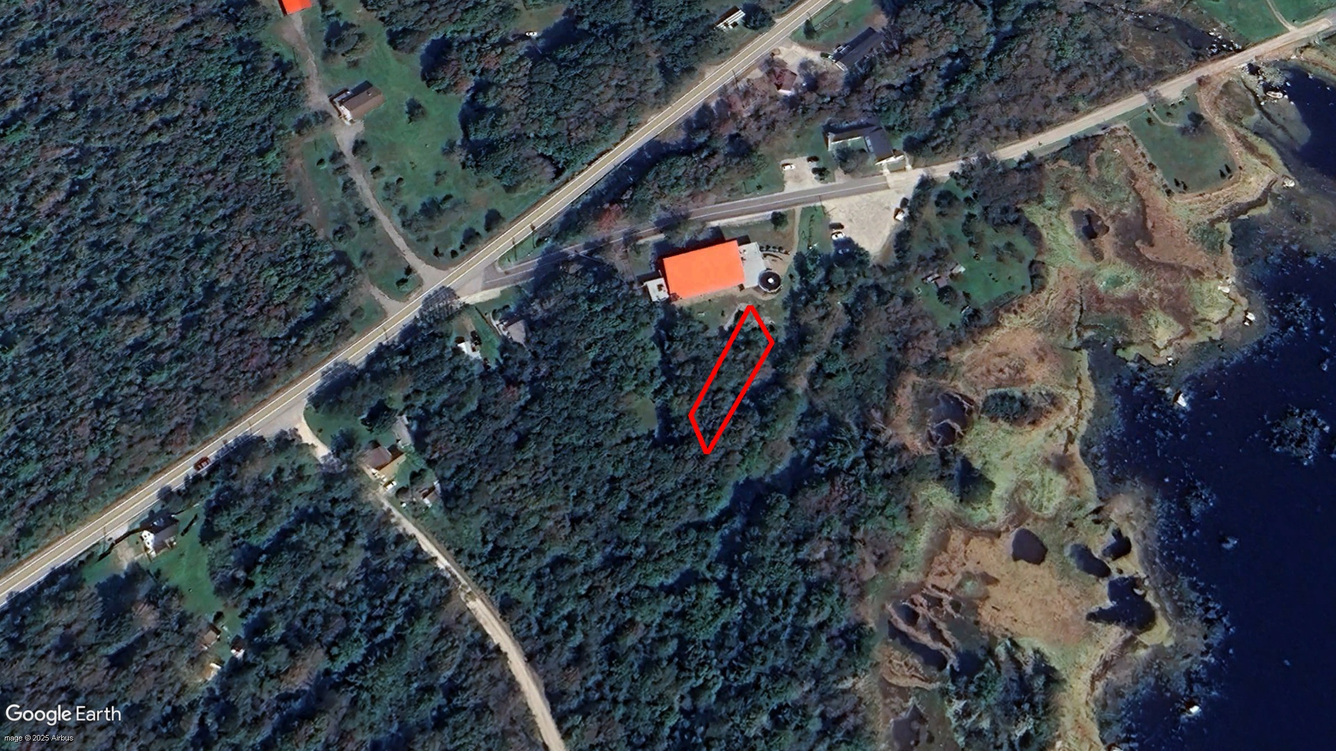 Tax Sale Shelburne, Nova Scotia - 00017477