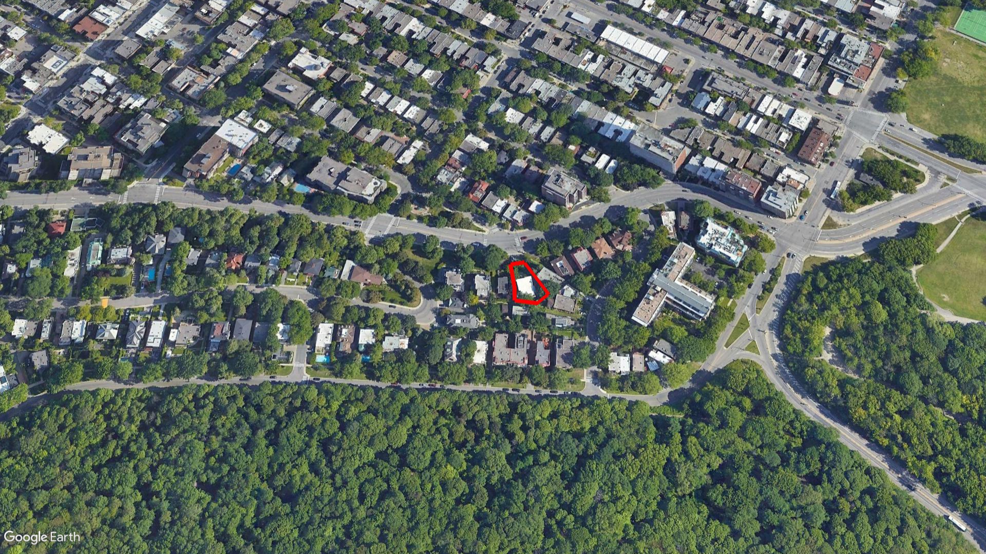 Tax Sale Montreal, Quebec - 030392-19